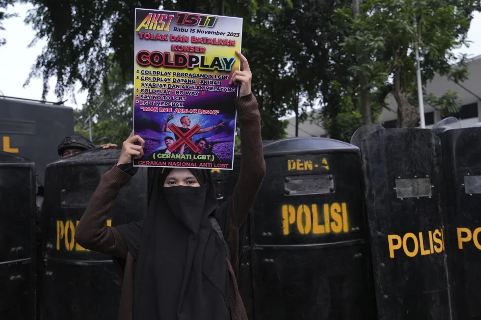 Coldplay's Malaysia Concert Faces Opposition Due to LGBTQ+ Support, Security Tightened