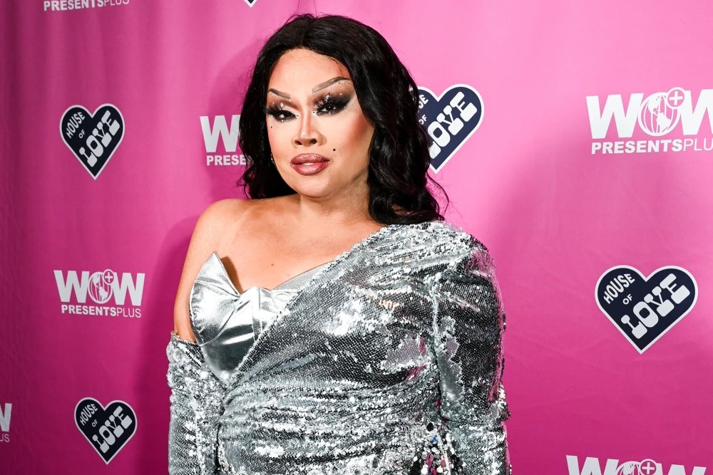 ‘Drag Race’ icon Jiggly dies at 44