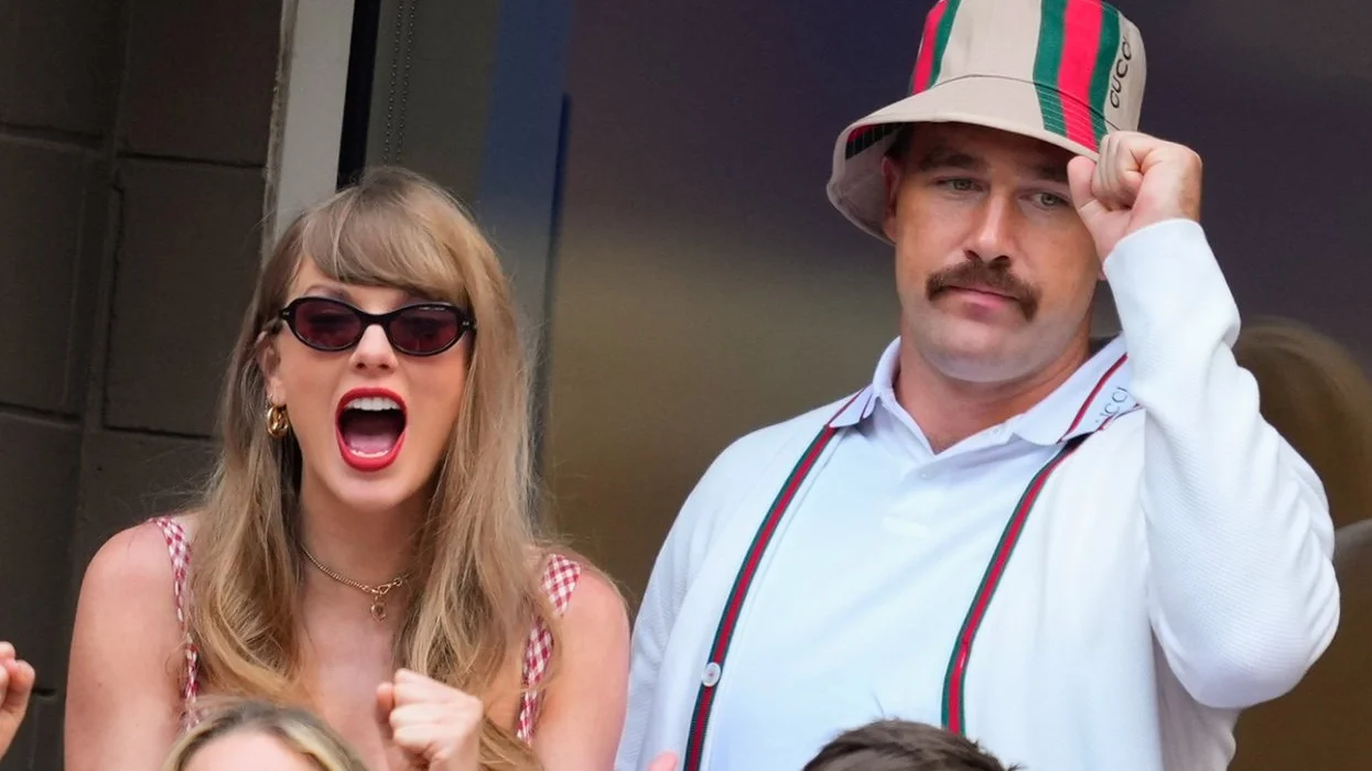 Swifties War: Gaylors vs. Hetlors