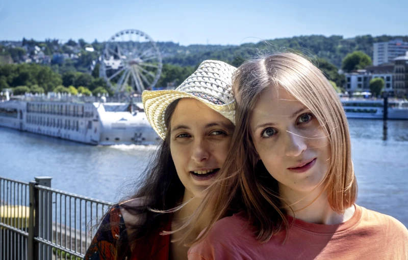 Russian Dissident Finds Love and Freedom: A New Life Begins in Germany