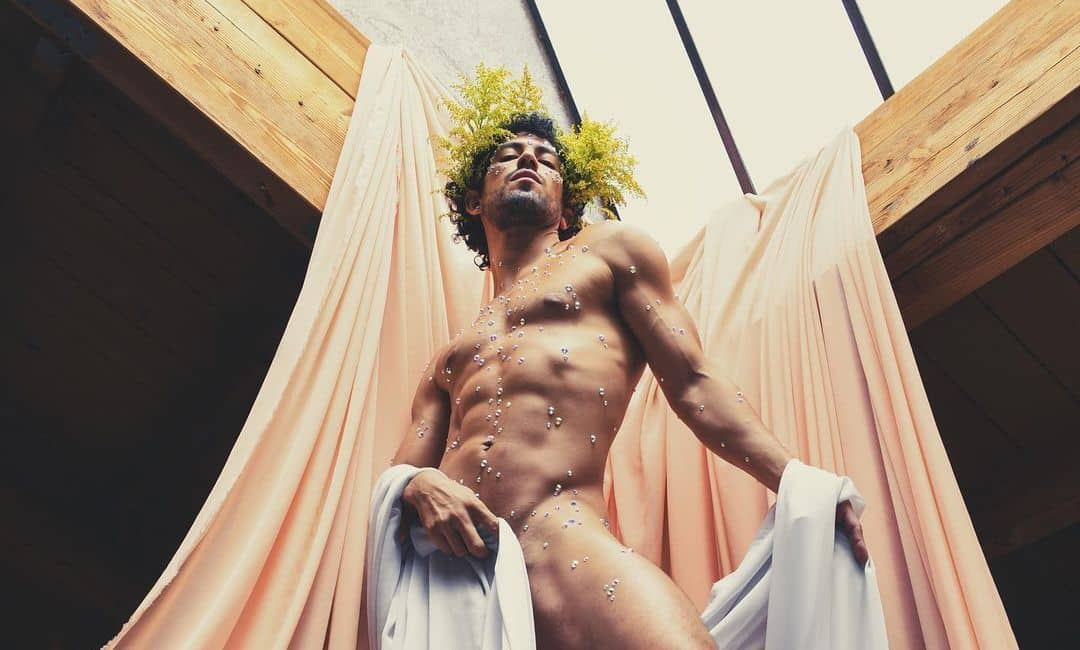 40+ Photos That Queer Masculinity (NSFW)