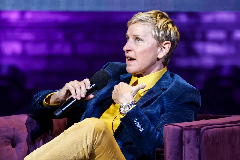 Ellen Ditches U.S. for Queer U.K.
