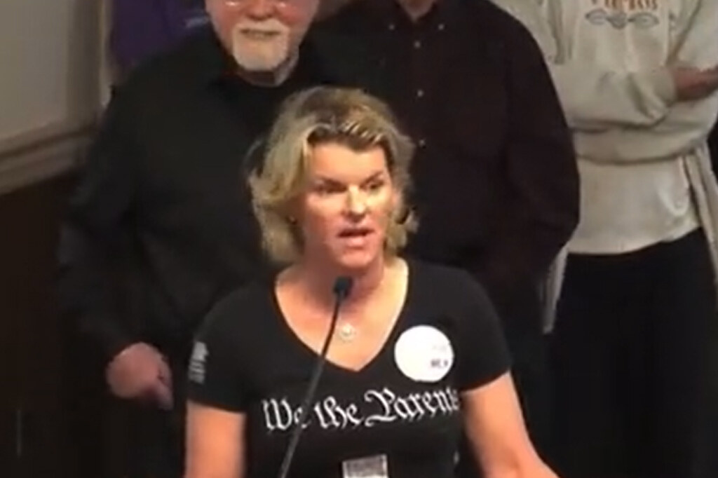 Regardez : les affirmations étranges d’une campagneuse MAGA liant un centre LGBTQ+ à des allégations non étayées